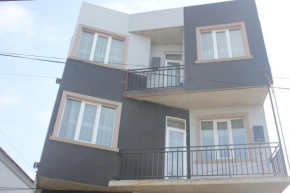 Ana Guest House